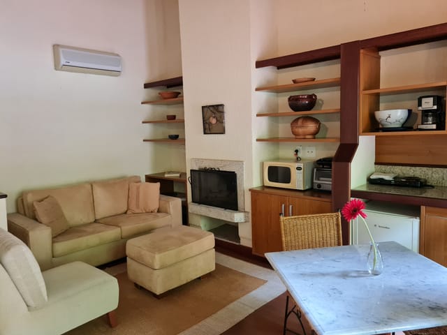 Foto do Flat - Flat com 1 dormitório à venda, 45 m² por R$ 670.000,00 - Araras - Petrópolis/RJ | Istelet Imóveis