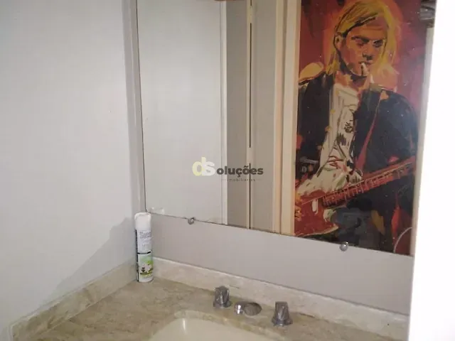 Flat 1 quarto e 1 banheiro, à venda, no bairro Moema em São Paulo