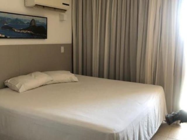 Flat com 29m² 1 quarto e 1 banheiro, à venda, no bairro Imbetiba em Macaé