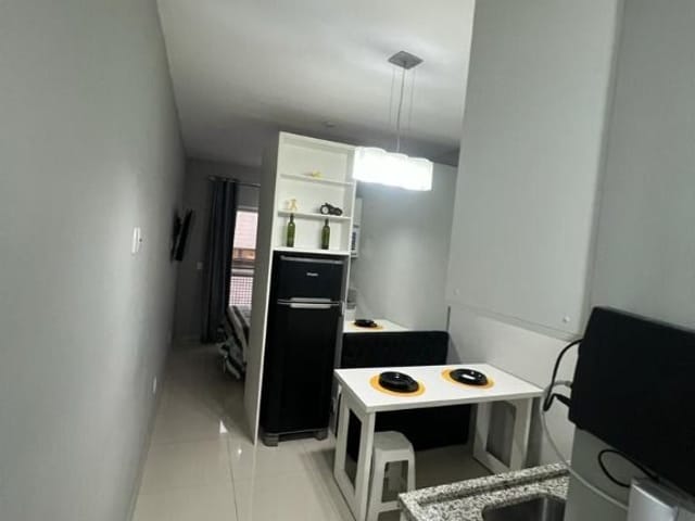 Flat com 27m² 1 quarto e 1 banheiro, à venda, no bairro Granja Viana em Cotia