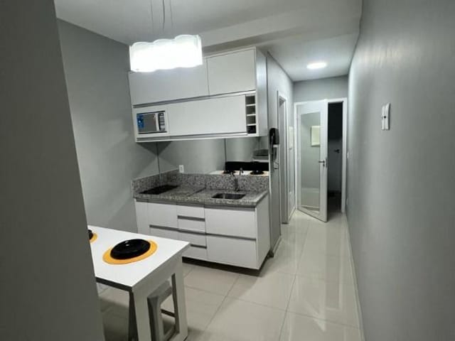 Flat com 27m² 1 quarto e 1 banheiro, à venda, no bairro Granja Viana em Cotia