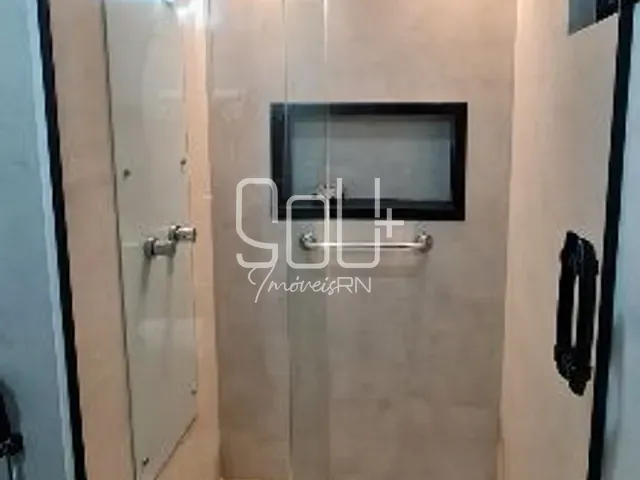 Flat 1 quarto e 1 banheiro, à venda, no bairro Ponta Negra em Natal