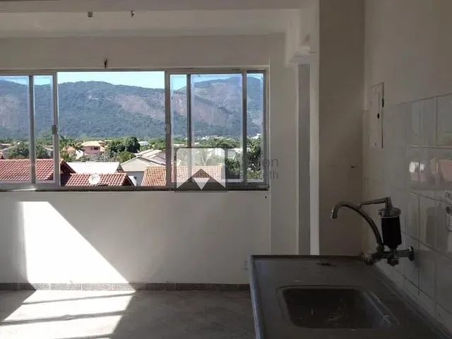 Flat com 70m² 1 quarto e 1 banheiro, para alugar, no bairro Maravista em Niterói