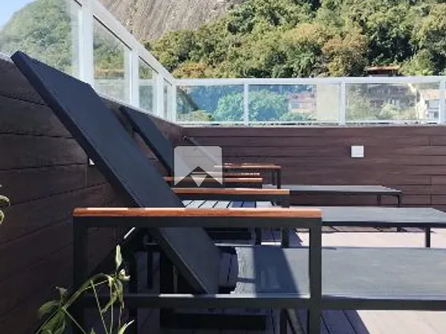 Flat com 40m² 1 quarto e 1 banheiro, à venda, no bairro Piratininga em Niterói