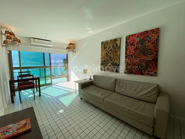 Flat com 65m² 1 quarto e 1 banheiro, à venda, no bairro Lagoa em Rio de Janeiro