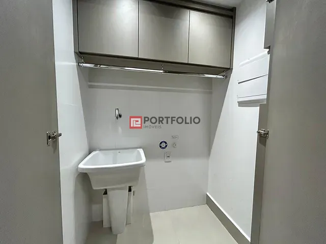 Flat 1 quarto e 1 banheiro, para alugar, no bairro Setor Bueno em Goiânia