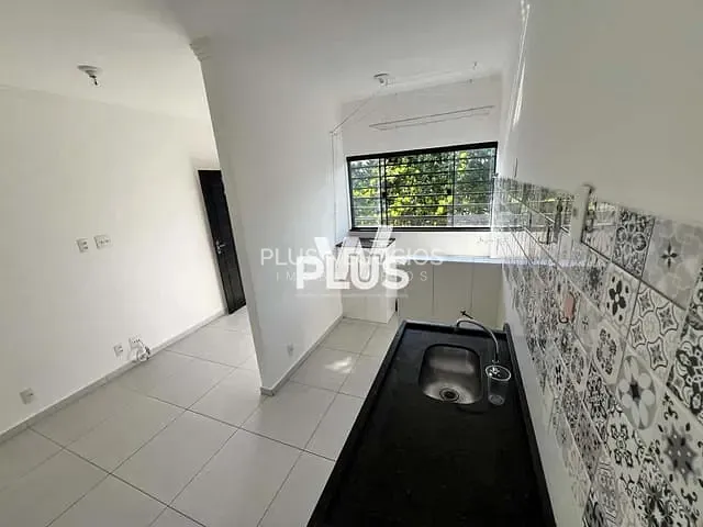 Flat 1 quarto e 1 banheiro, à venda, no bairro Vila Carvalho em Sorocaba