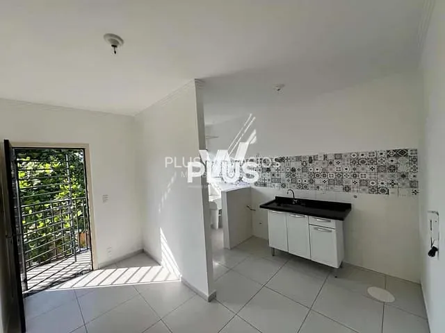 Flat 1 quarto e 1 banheiro, à venda, no bairro Vila Carvalho em Sorocaba