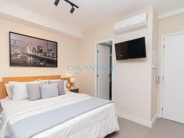 Flat com 25m² 1 quarto e 1 banheiro, à venda, no bairro República em São Paulo