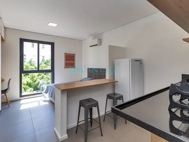 Flat 1 quarto e 1 banheiro, à venda, no bairro Higienópolis em São Paulo