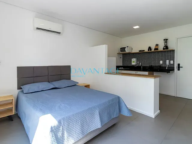 Flat 1 quarto e 1 banheiro, à venda, no bairro Higienópolis em São Paulo