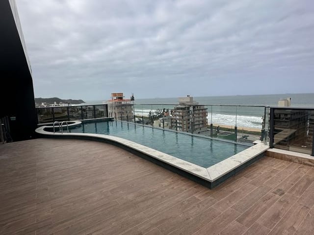 Flat com 46m² 1 quarto e 1 banheiro, à venda, no bairro Praia Brava de Itajaí em Itajaí