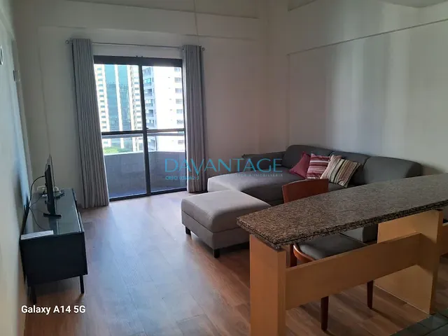 Flat com 53m² 1 quarto e 2 banheiros, para alugar, no bairro Moema em São Paulo