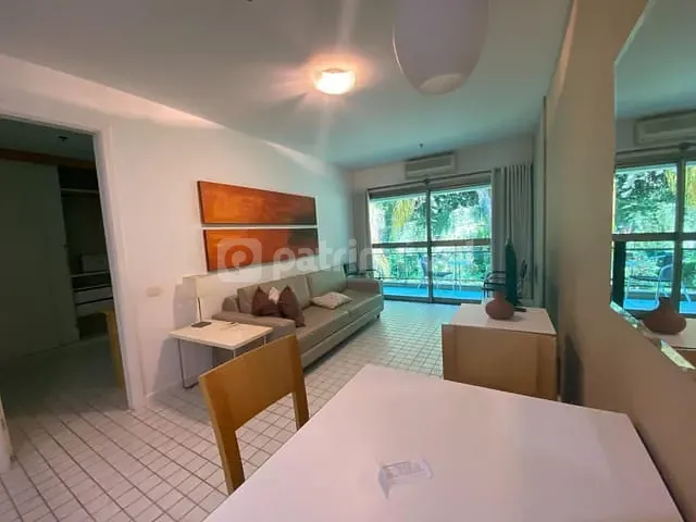 Apartamento com 56m², para alugar, no bairro Lagoa em Rio de Janeiro