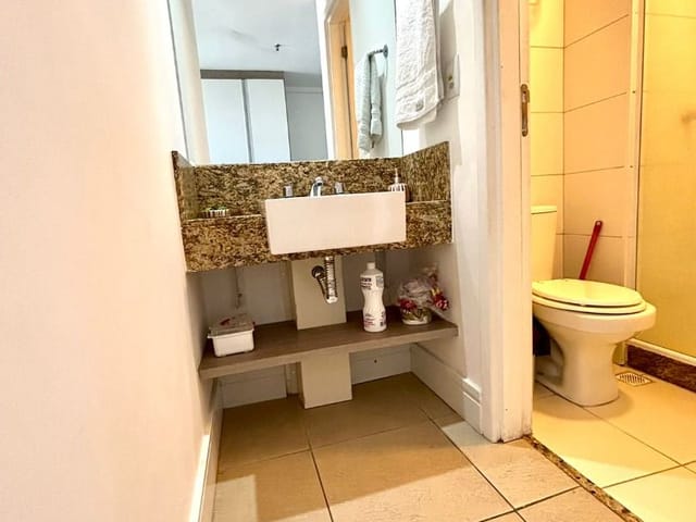 Flat 1 quarto e 1 banheiro, à venda, no bairro Imbetiba em Macaé