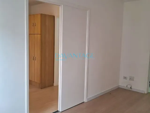 Flat com 40m² 1 quarto e 1 banheiro, para alugar, no bairro Santa Cecília em São Paulo