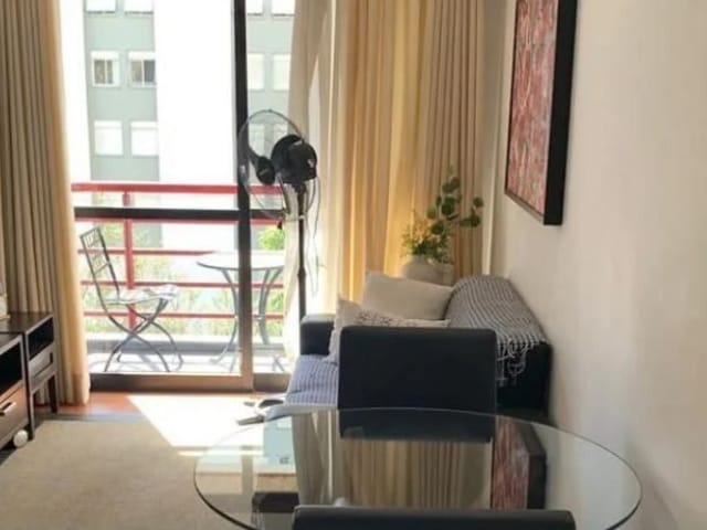 Flat 1 quarto e 1 banheiro, à venda, no bairro Moema em São Paulo