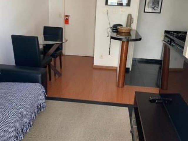 Flat 1 quarto e 1 banheiro, à venda, no bairro Moema em São Paulo