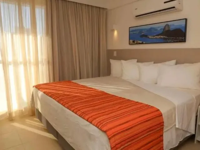 Flat com 28m² 1 quarto e 1 banheiro, à venda ou para alugar, no bairro Imbetiba em Macaé