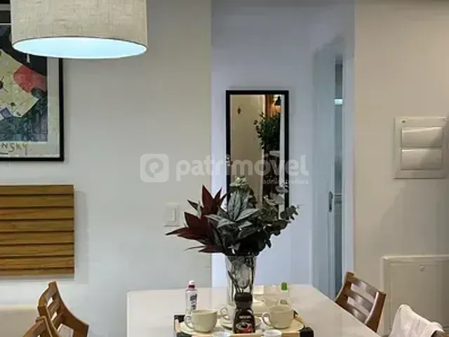 Flat 2 quartos e 1 banheiro, à venda, no bairro Copacabana em Rio de Janeiro
