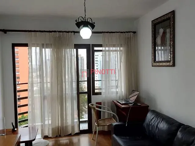 Flat 1 quarto e 1 banheiro, à venda ou para alugar, no bairro Centro em São Bernardo do Campo