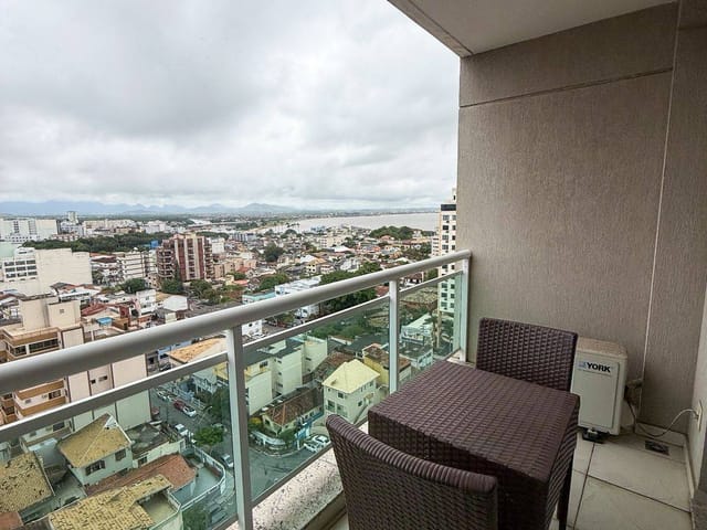 Flat com 29m² 1 quarto e 1 banheiro, à venda, no bairro Imbetiba em Macaé
