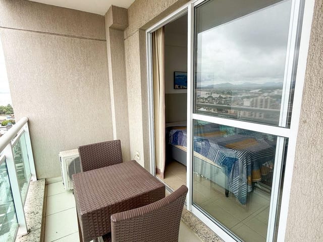 Flat com 29m² 1 quarto e 1 banheiro, à venda, no bairro Imbetiba em Macaé