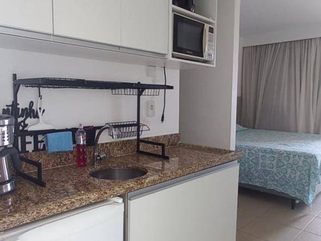 Flat 1 quarto e 1 banheiro, para alugar, no bairro Imbetiba em Macaé