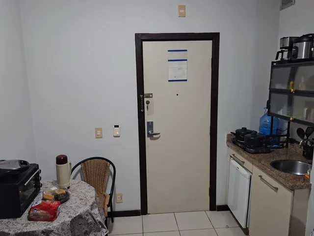 Flat 1 quarto e 1 banheiro, à venda, no bairro Praia do Pecado em Macaé