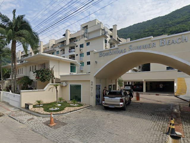 Apartamento com 45m² 1 quarto e 1 banheiro, à venda, no bairro Bombas em Bombinhas