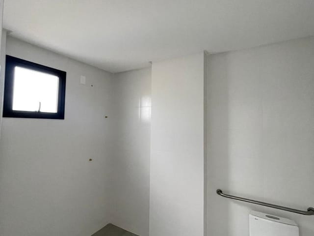 Flat com 44m² 1 quarto e 1 banheiro, à venda, no bairro Centro em Itapema