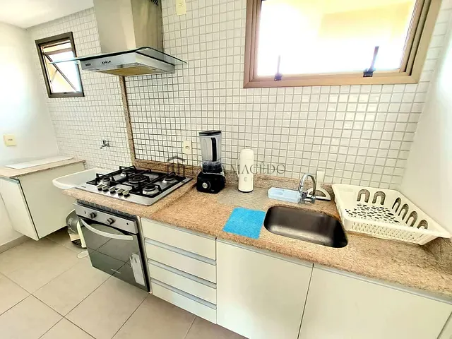 Flat 3 quartos e 4 banheiros, à venda, no bairro Muro Alto em Ipojuca