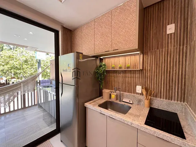 Flat 1 quarto e 1 banheiro, à venda, no bairro Tamandaré em Tamandaré