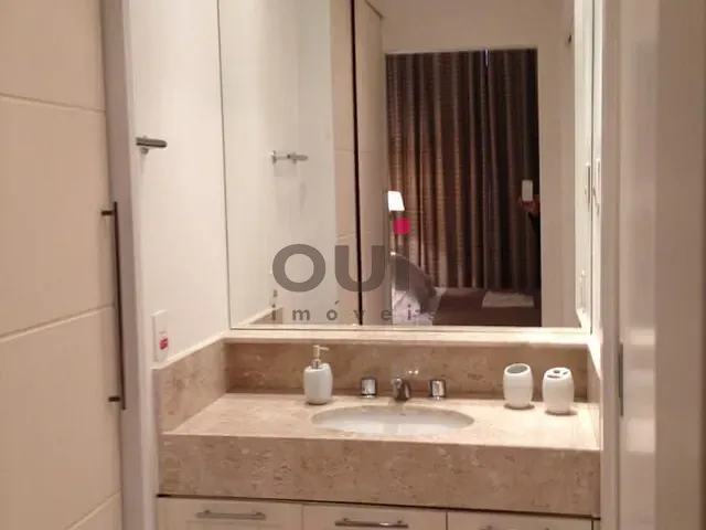 Flat 1 quarto e 1 banheiro, à venda, no bairro Itaim Bibi em São Paulo