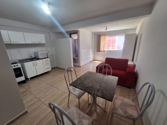 Locação - Flat MOBILIADO, 1 quarto, 1 banheiro, Próximo ao Campus UEPG, Uvaranas.