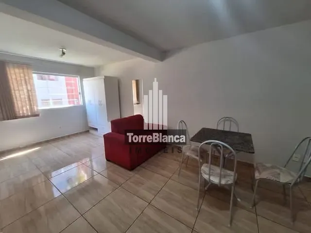 Flat 1 quarto e 1 banheiro, para alugar, no bairro Uvaranas em Ponta Grossa