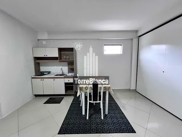 Flat com 25m² 1 quarto e 1 banheiro, para alugar, no bairro Centro em Ponta Grossa