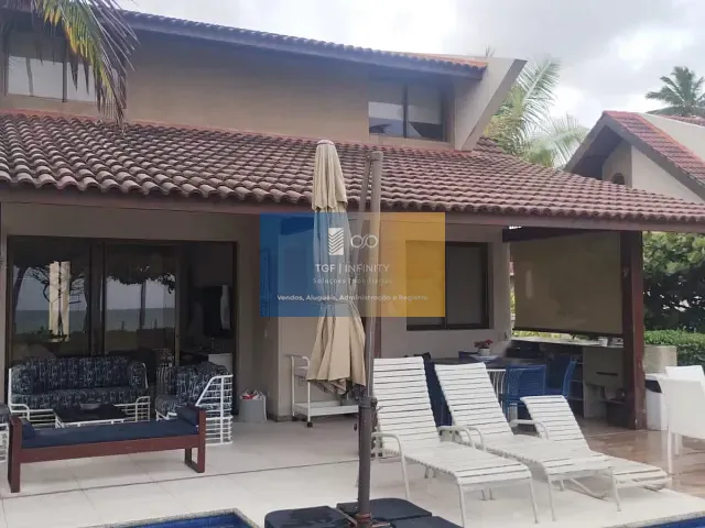 Flat 5 quartos e 3 banheiros, à venda, no bairro Praia de Muro Alto em Ipojuca