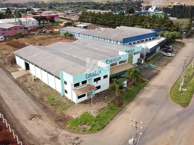 Galpão / Barracão com 2500m², à venda, no bairro Primavera em Guarapuava