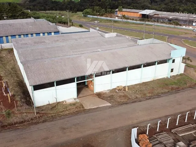 Galpão / Barracão com 2500m², à venda, no bairro Primavera em Guarapuava