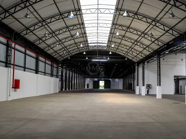 Galpão / Barracão com 22350m², à venda, no bairro Campo Grande em Rio de Janeiro