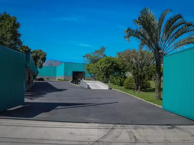 Galpão / Barracão com 22350m², à venda, no bairro Campo Grande em Rio de Janeiro