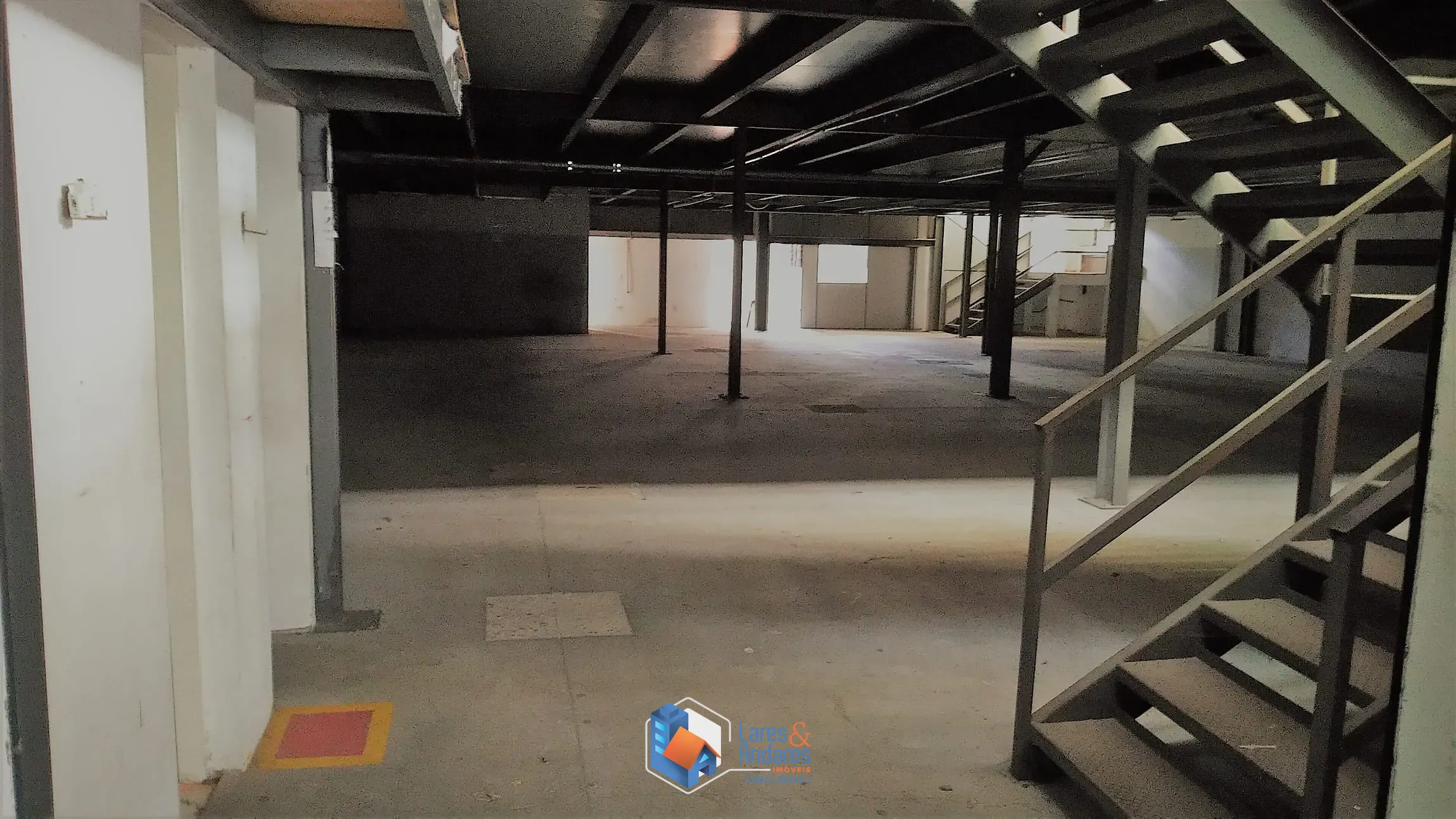 Depósito-Galpão, 500 m² - Foto 1