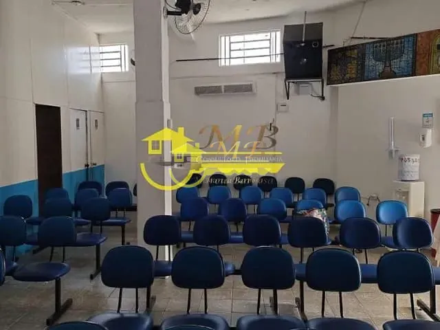 Galpão / Barracão com 355m², à venda, no bairro Parque Dom Pedro II em Campinas