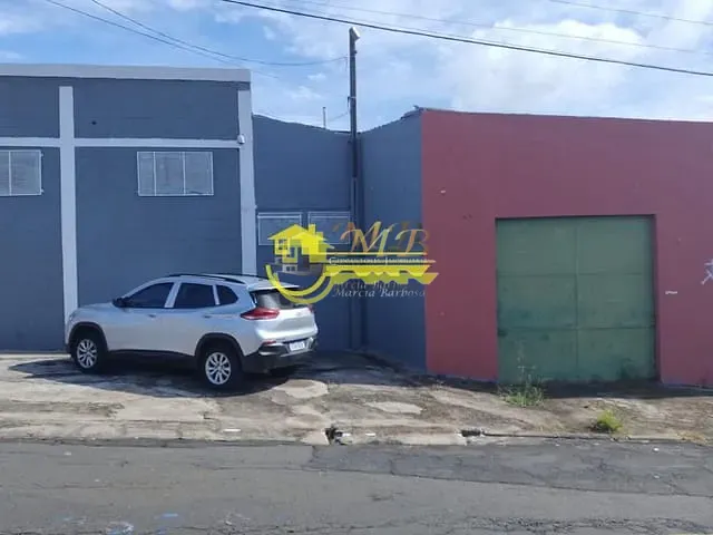 Galpão / Barracão com 355m², à venda, no bairro Parque Dom Pedro II em Campinas