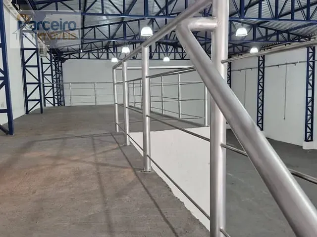 Galpão / Barracão com 480m², para alugar, no bairro Vila Verde em São Paulo