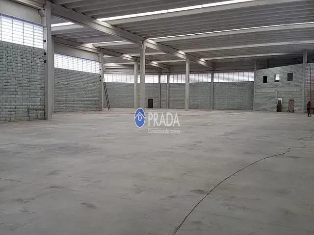 Galpão / Barracão com 3200m², para alugar, no bairro Adalgisa em Osasco