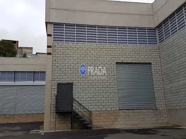 Galpão / Barracão com 3200m², para alugar, no bairro Adalgisa em Osasco