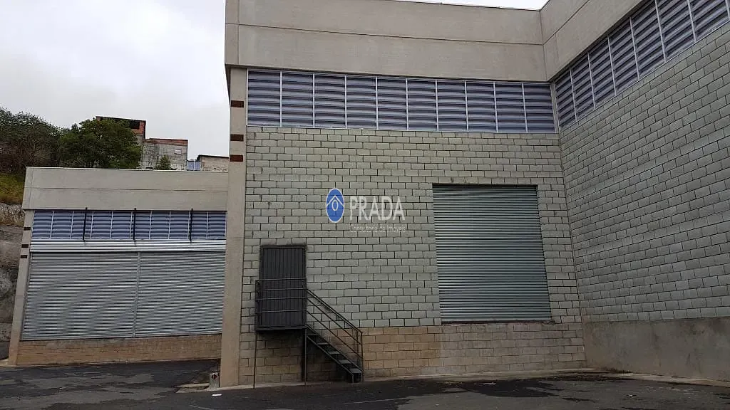 Depósito-Galpão, 2600 m² - Foto 2