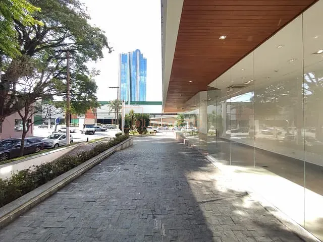 Galpão / Barracão com 5000m², para alugar, no bairro Água Branca em São Paulo
